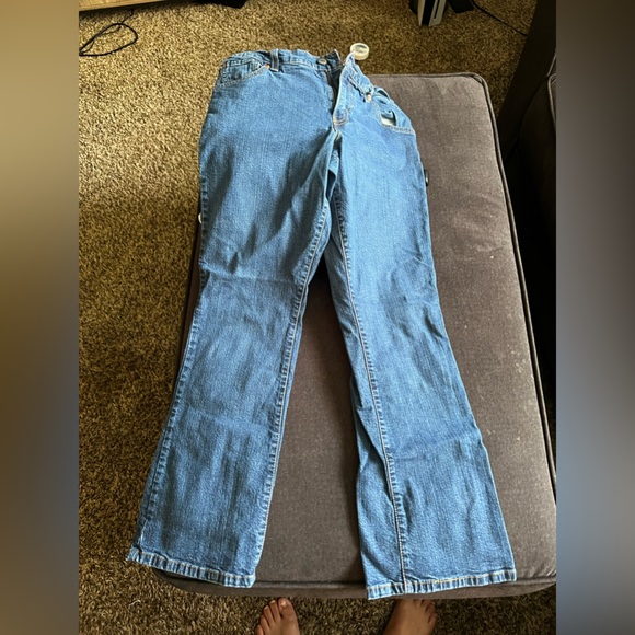 Levi’s boot cut jeans - Picture 2 of 3